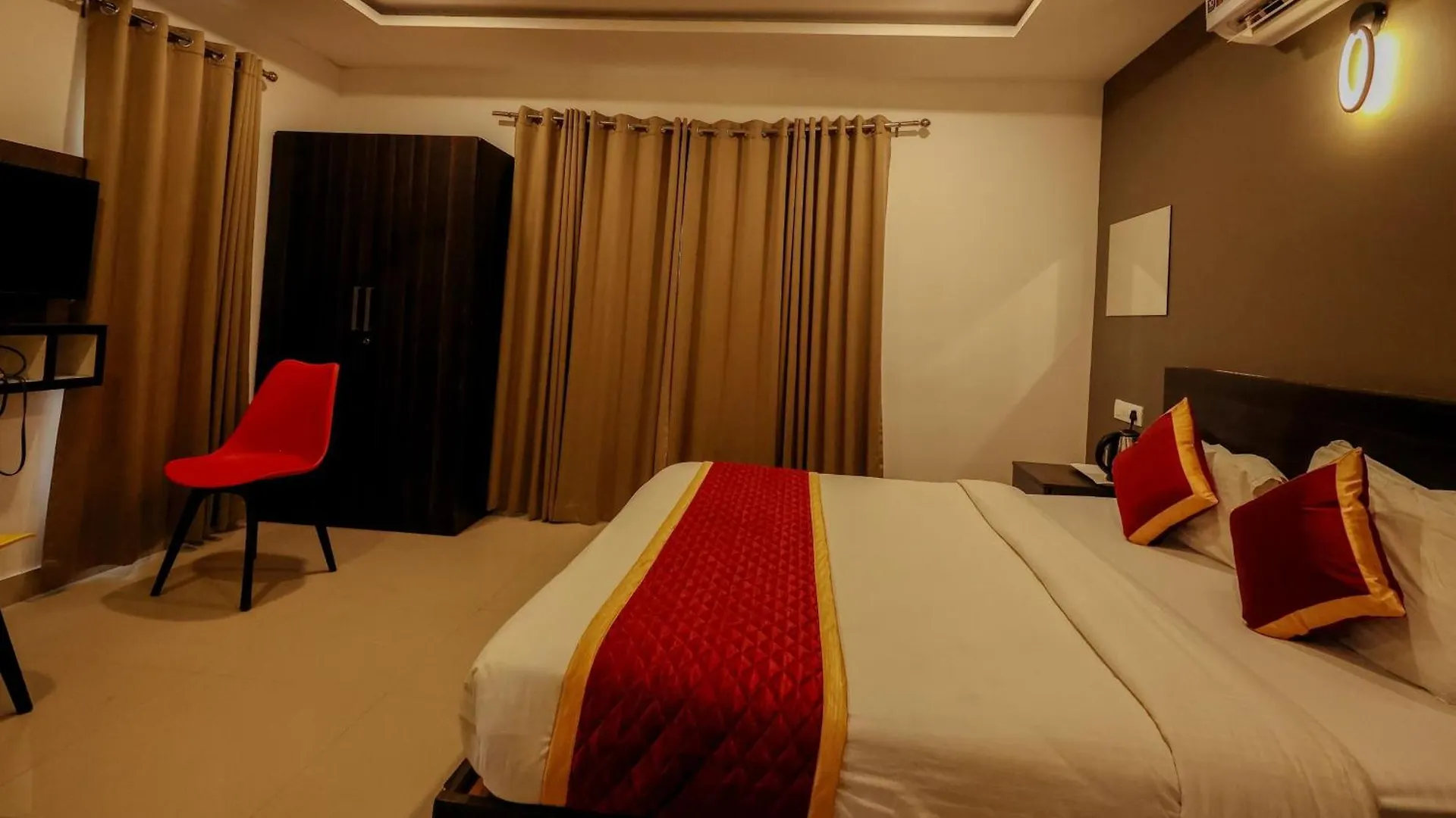 Hotel Konfudha Resort Kalpetta India