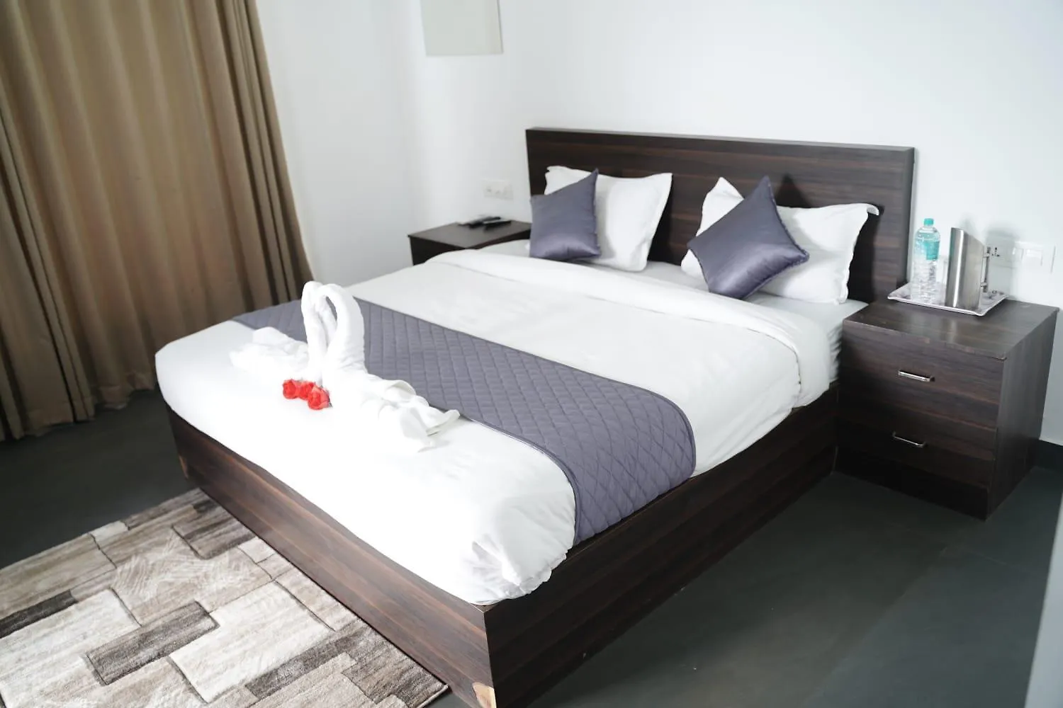 Hotel Konfudha Resort Kalpetta